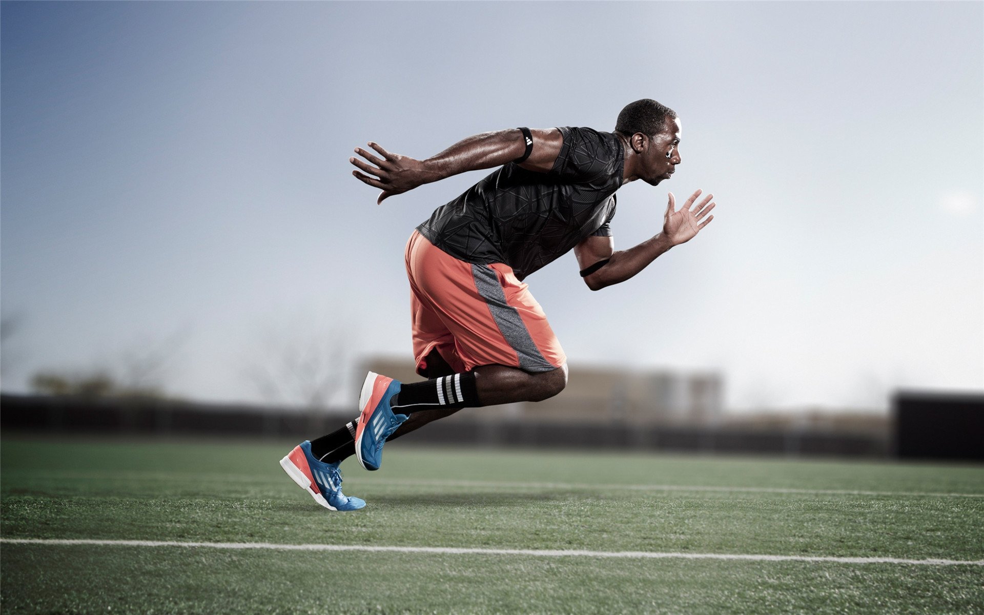 法兰克福客场失利,德甲前四席位动摇,德甲法兰克福队服